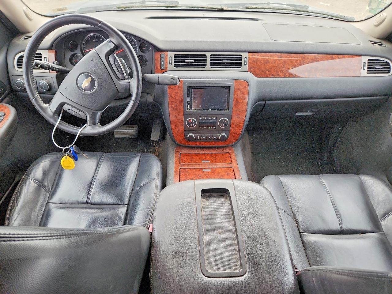 2008 Chevrolet Suburban K1500 Ls Blue vin: 3GNFK16328G157796