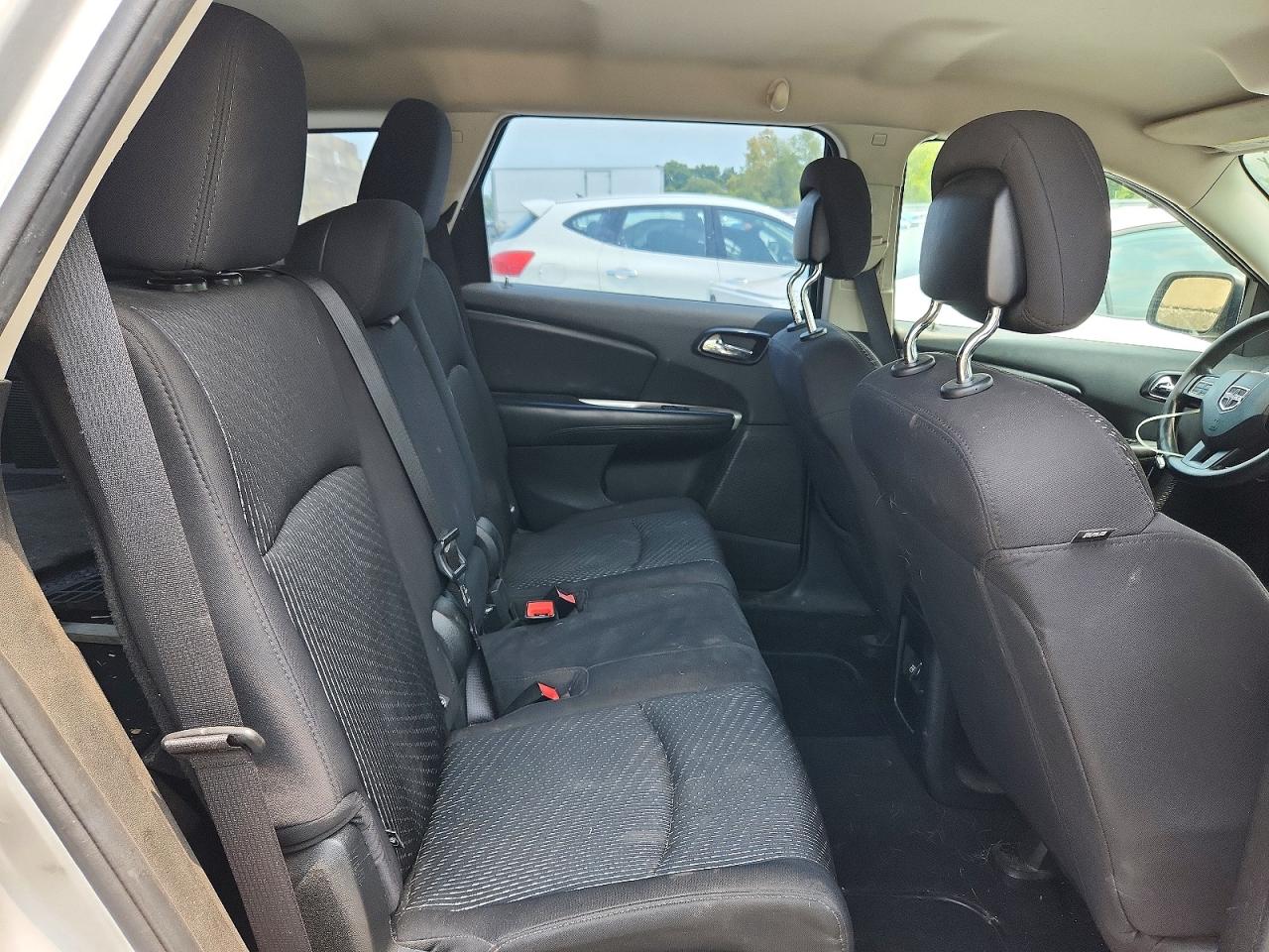 2013 Dodge Journey Se Silver vin: 3C4PDCAB2DT713656