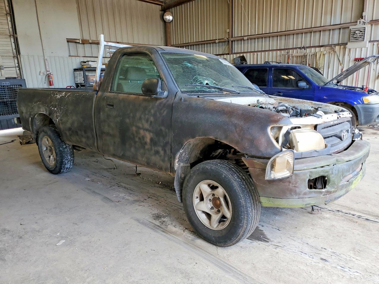 2000 Toyota Tundra Base Gray vin: 5TBJN3217YS073123