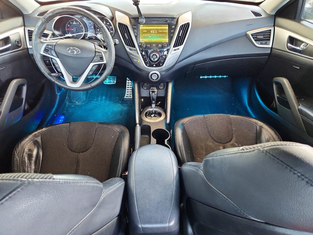 2012 Hyundai Veloster Base Two Tone vin: KMHTC6AD0CU028057