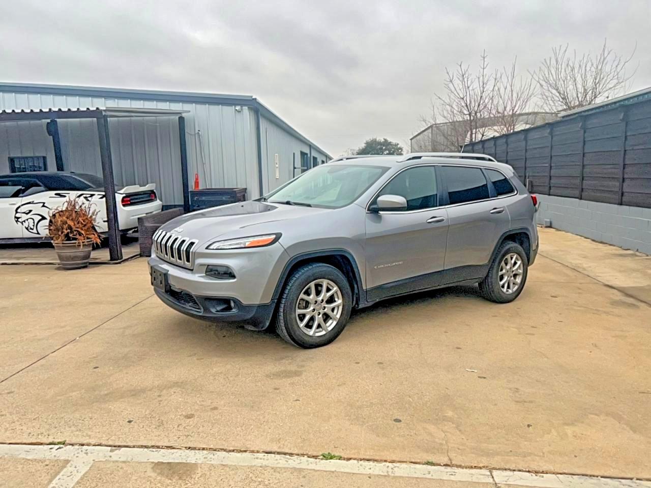 2014 Jeep Cherokee Latitude Серый vin: 1C4PJMCS3EW108049