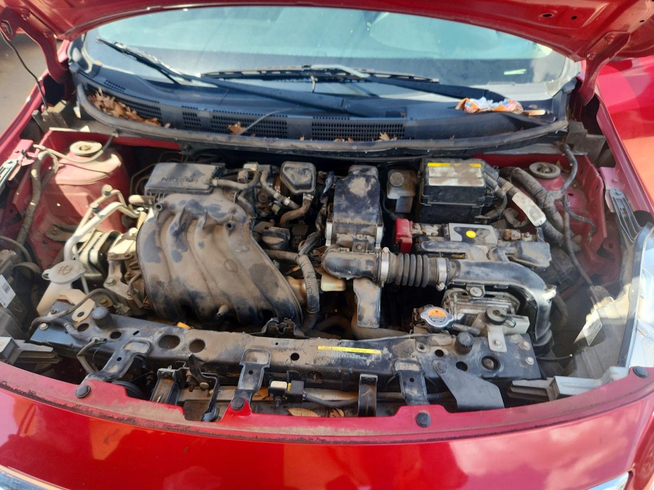 2015 Nissan Versa 1.6 S Plus Красный vin: 3N1CN7AP3FL950418