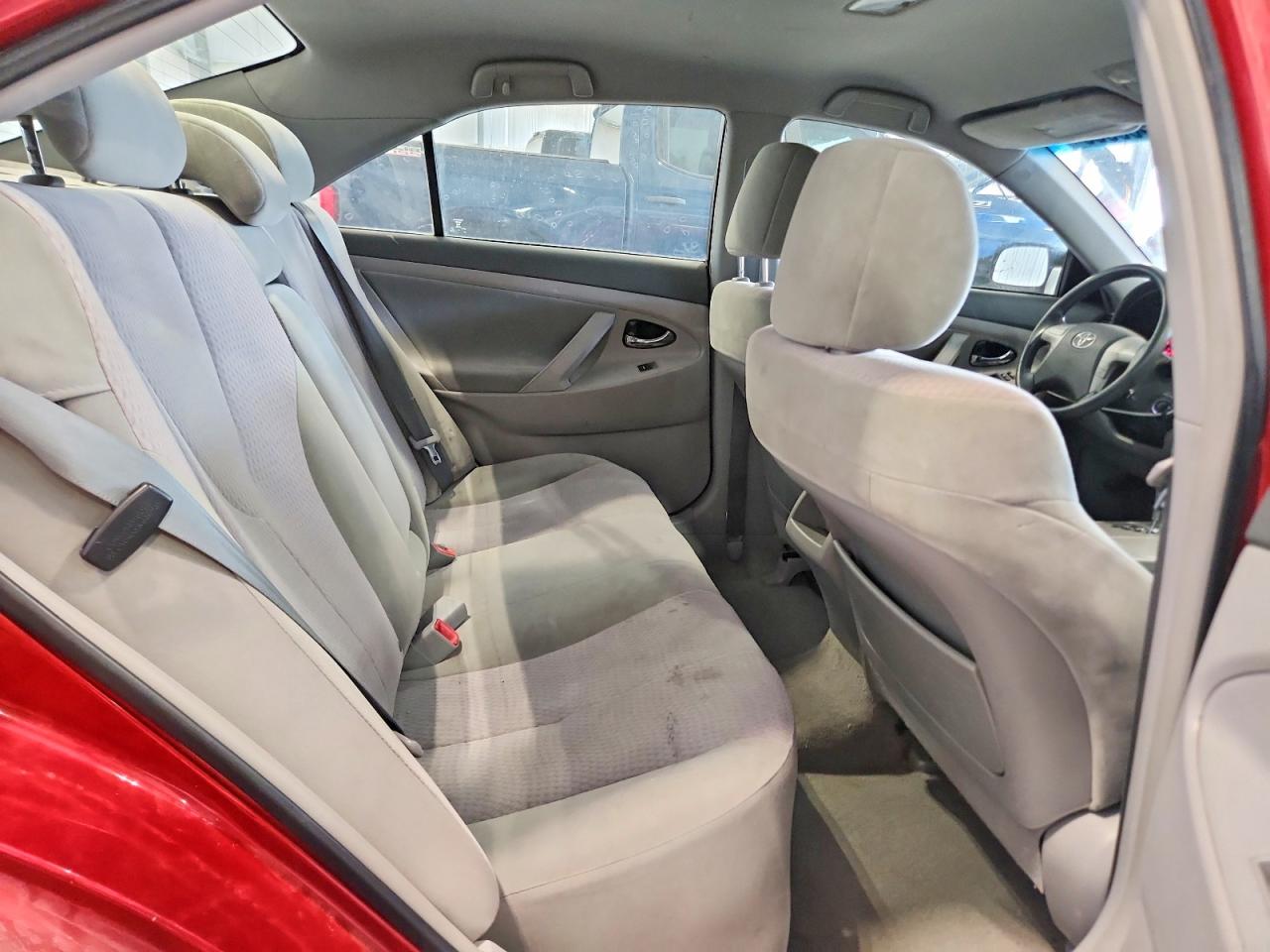2010 Toyota Camry Le Maroon vin: 4T4BF3EK1AR042305