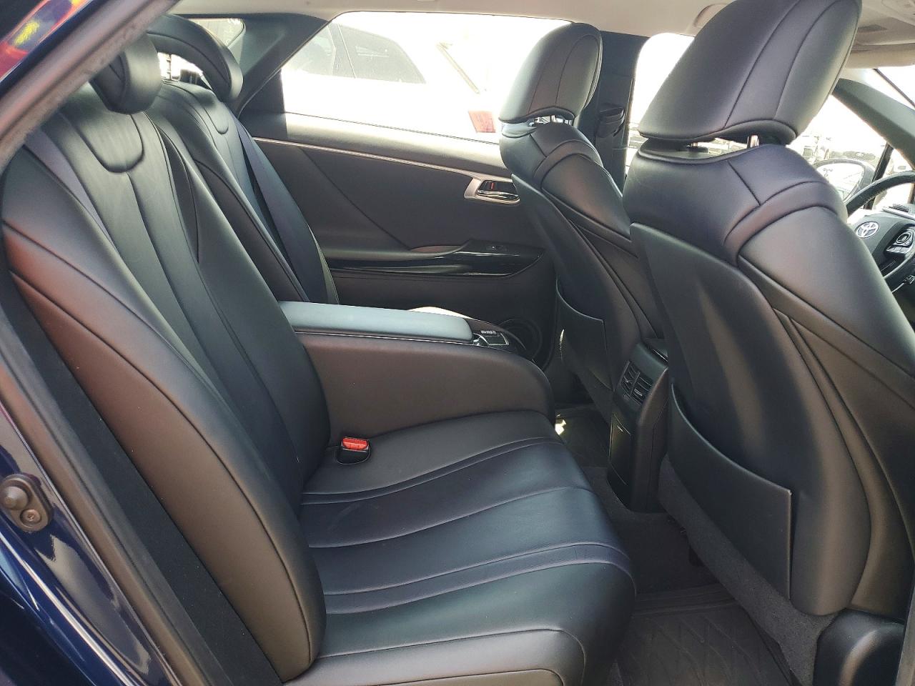 2017 Toyota Mirai Base Blue vin: JTDBVRBD3HA001955