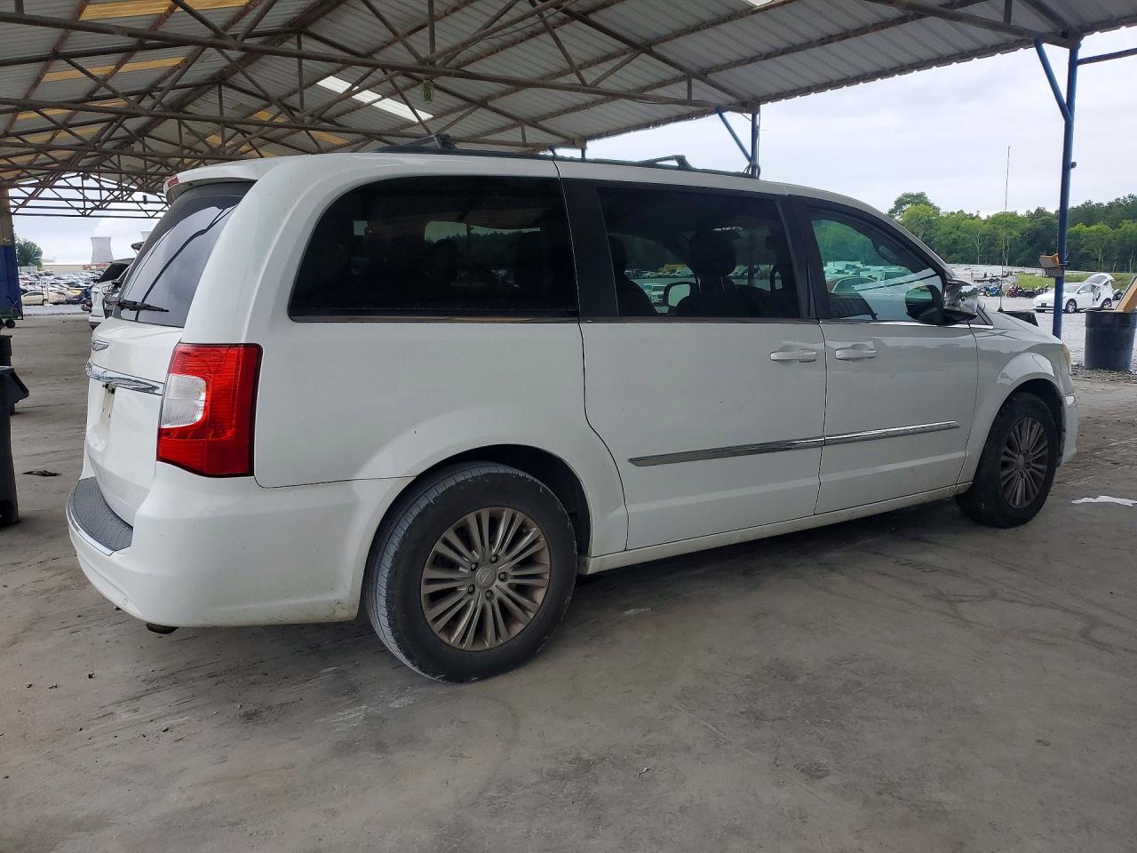 2014 Chrysler Town & Country Touring L White vin: 2C4RC1CG4ER200079