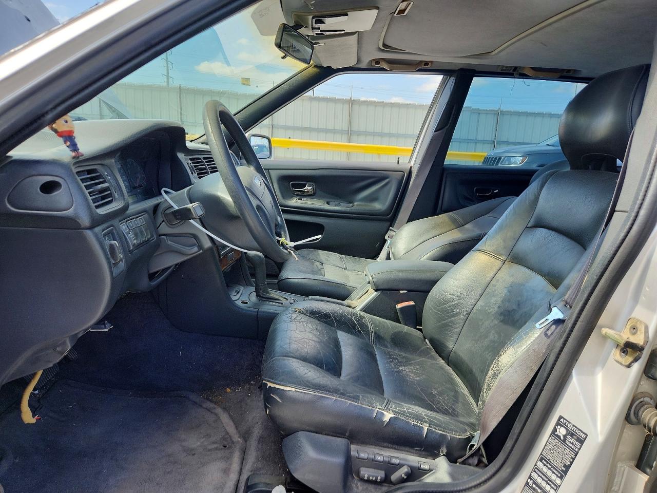 1998 Volvo S70 Glt Silver vin: YV1LS5673W1542909