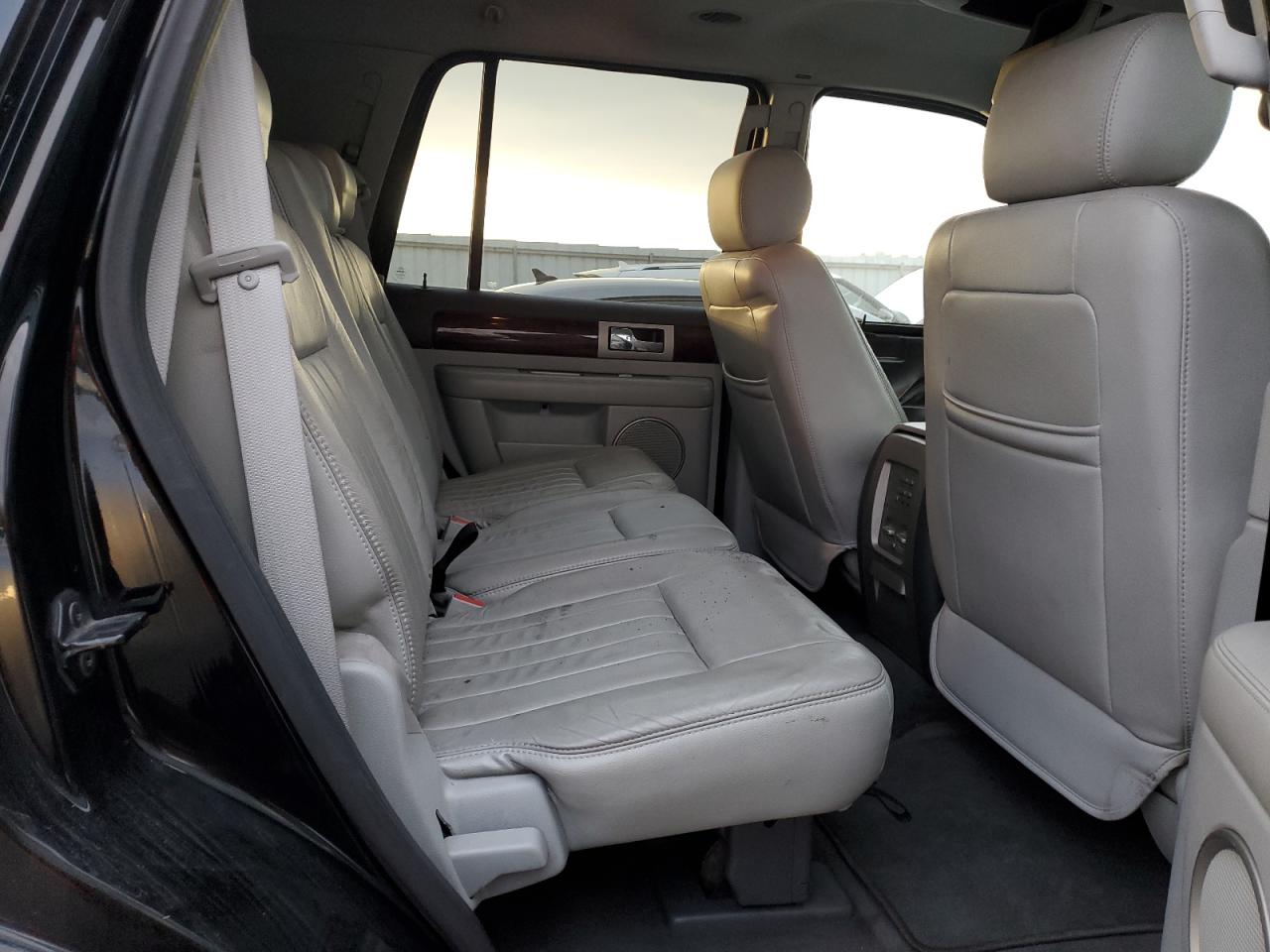 2006 Lincoln Navigator Черный vin: 5LMFU27566LJ04603