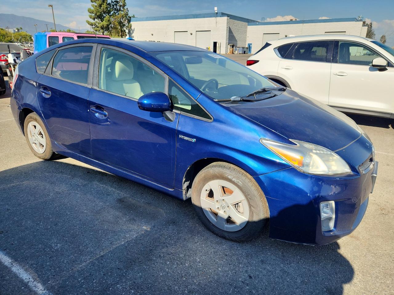 2011 Toyota Prius Two Blue vin: JTDKN3DU3B1384832