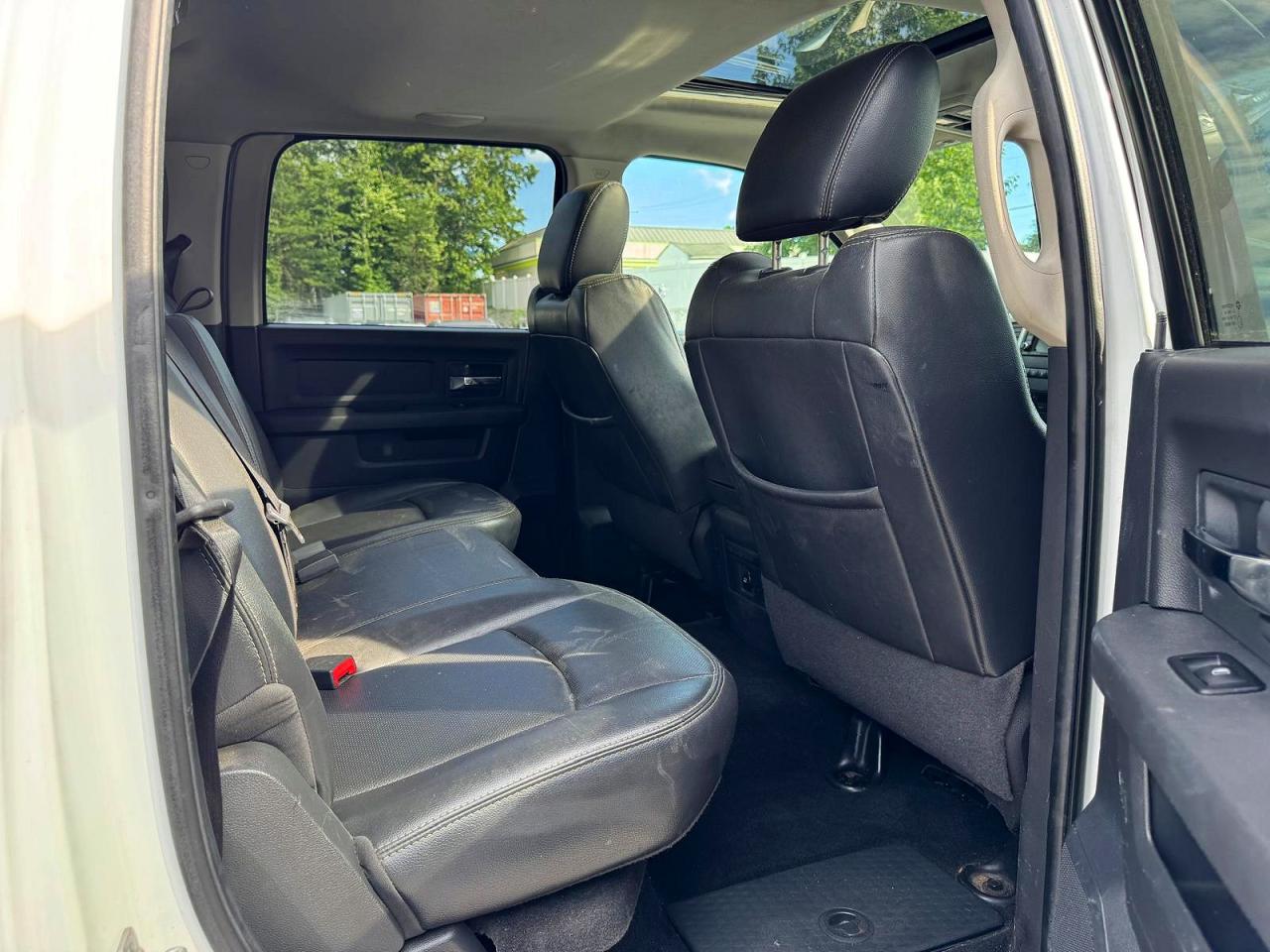 2011 Dodge Ram 1500 White vin: 1D7RV1CT6BS608560