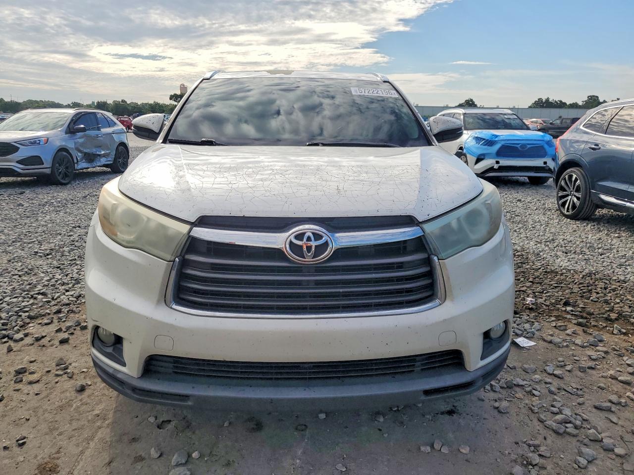 2015 Toyota Highlander Xle White vin: 5TDKKRFH2FS100854