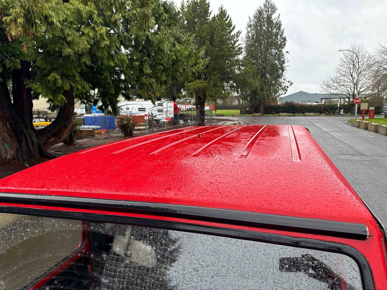 1982 Mercedes Benz 300 Red vin: 46023117014409