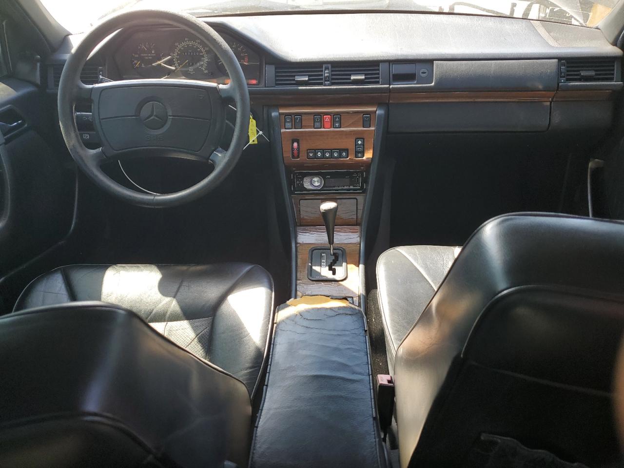 1991 Mercedes-benz 300 E Black vin: WDBEA30D6MB375472