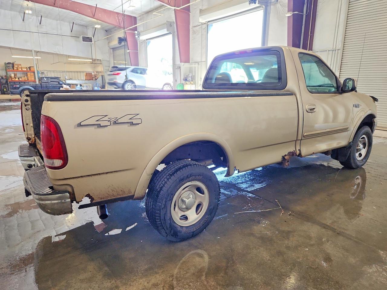 2000 Ford F150 Желто-коричневый vin: 2FTZF1827YCB19329