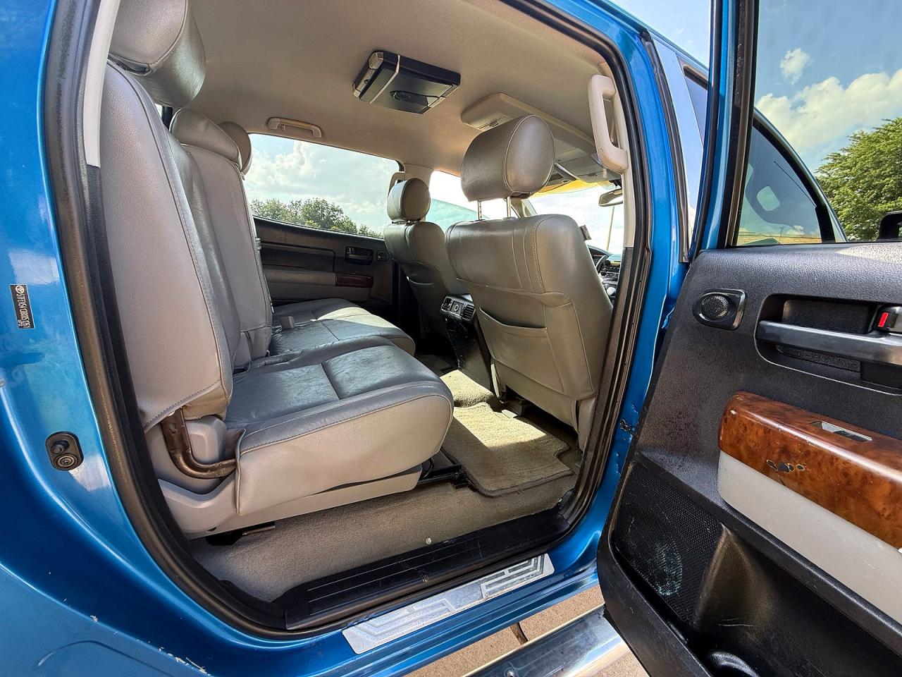 2008 Toyota Tundra Sr5 Blue vin: 5TFEV54138X051261