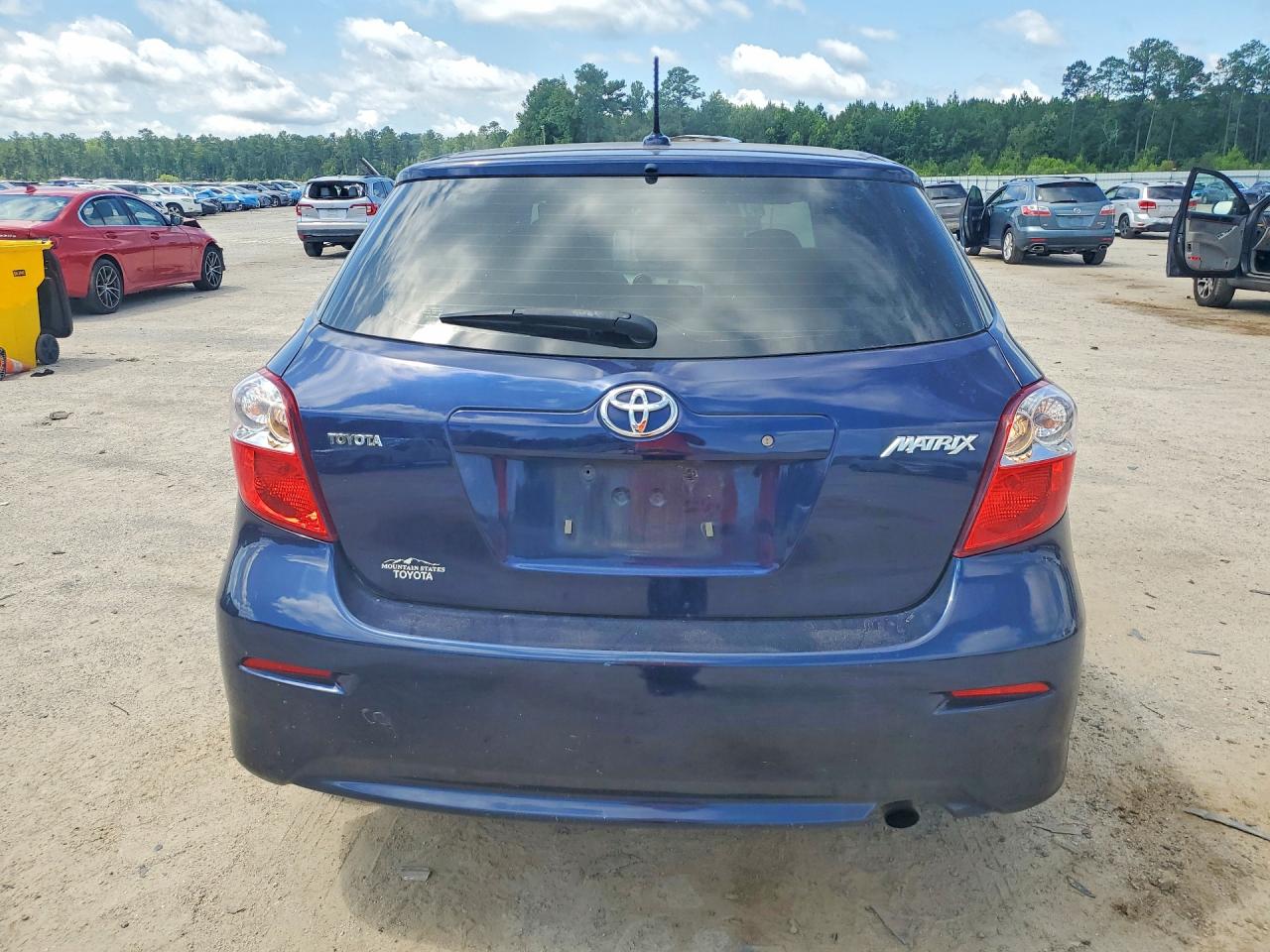 2010 Toyota Matrix Base Blue vin: 2T1KU4EE0AC270958