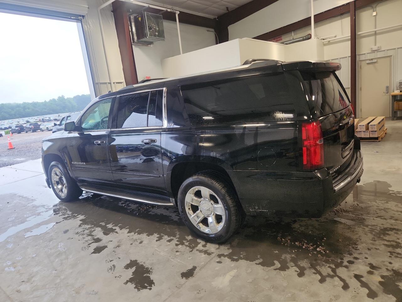 2015 Chevrolet Suburban K1500 Ltz Black vin: 1GNSKKKC6FR688605