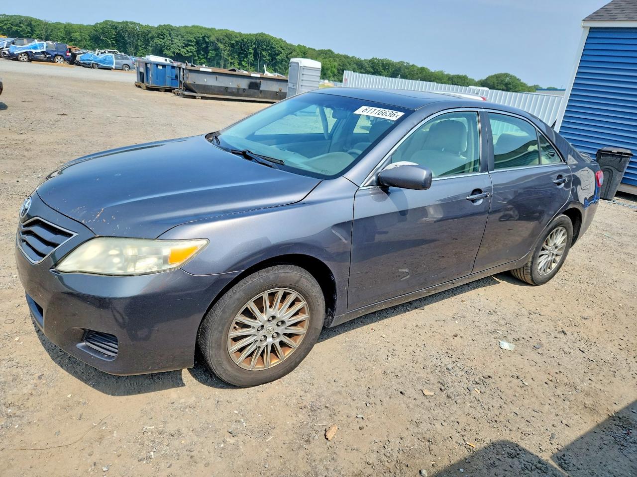 2010 Toyota Camry Le Gray vin: 4T4BF3EK4AR040399