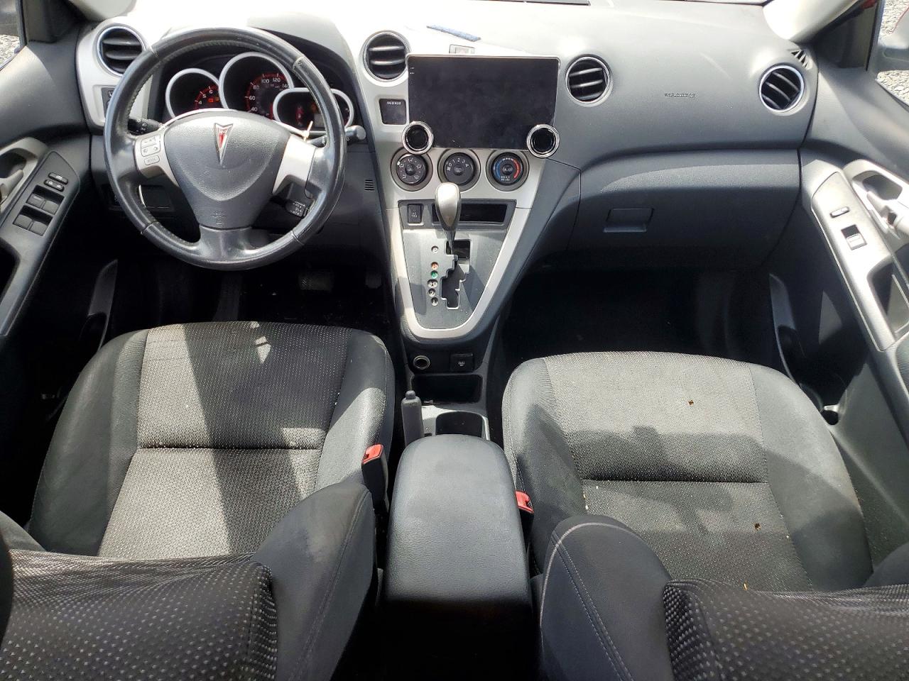 2009 Pontiac Vibe Red vin: 5Y2SM67089Z463339