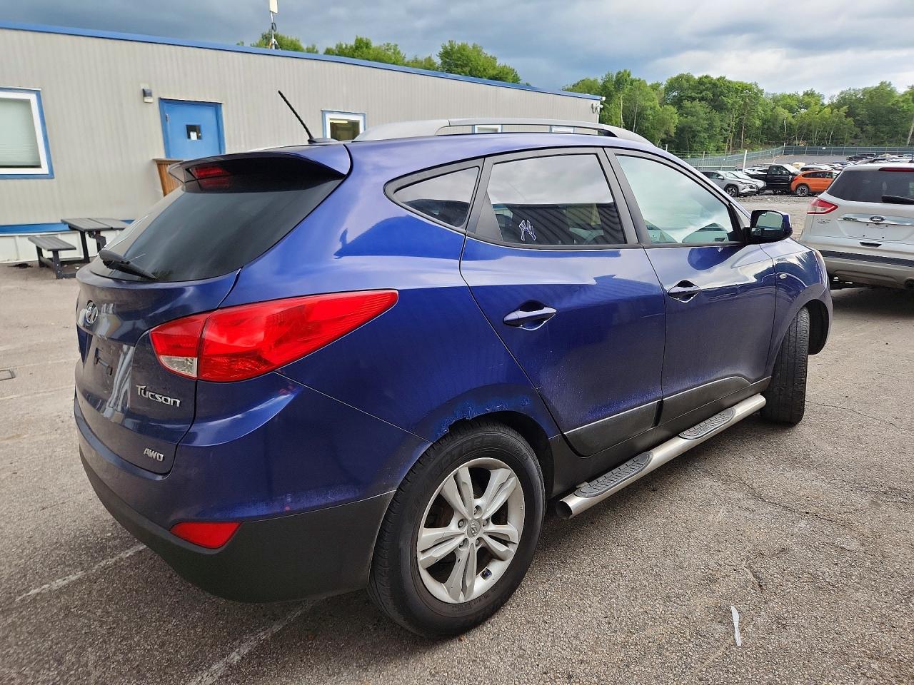 2011 Hyundai Tucson Gls Blue vin: KM8JUCAC4BU200843