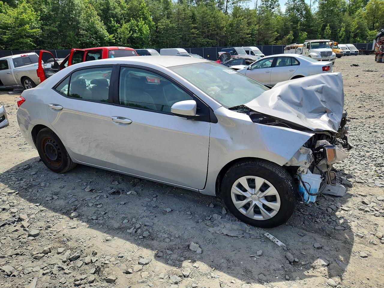 2015 Toyota Corolla L Silver vin: 2T1BURHE1FC297361