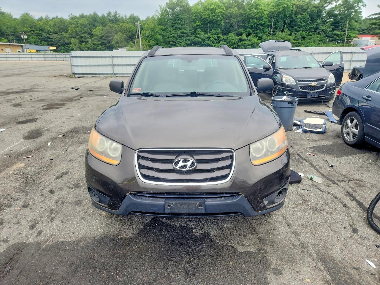 2011 Hyundai Santa Fe Gls Brown vin: 5XYZGDAB7BG065824