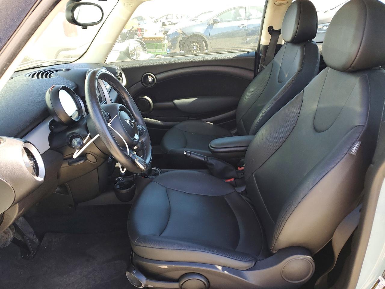 2013 Mini Cooper Turquoise vin: WMWSU3C58DT678082