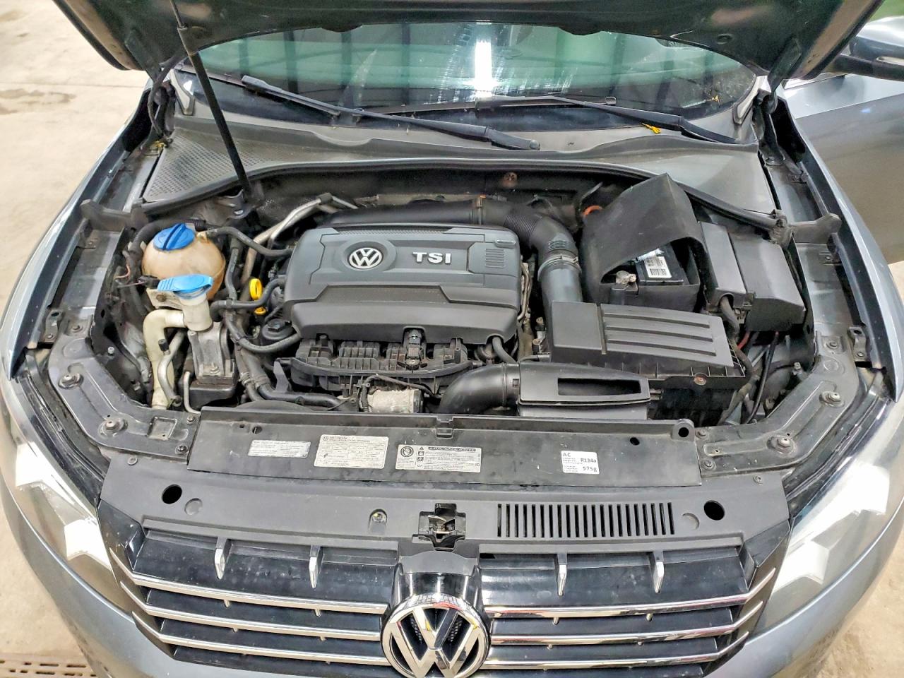 2014 Volkswagen Passat Se Gray vin: 1VWBS7A3XEC035703