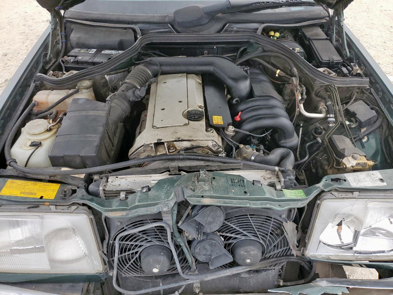 1994 Mercedes-benz E 320 Green vin: WDBEA32E0RC093755