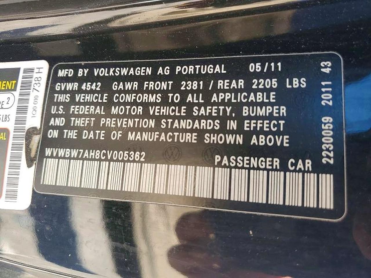 2012 Volkswagen Eos Komfort Black vin: WVWBW7AH8CV005362