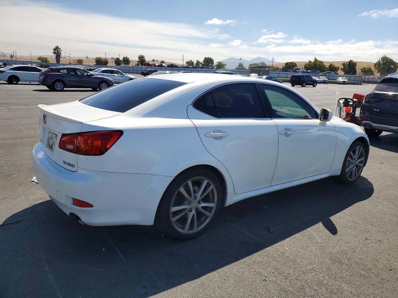 2006 Lexus Is 350 White vin: JTHBE262265004656