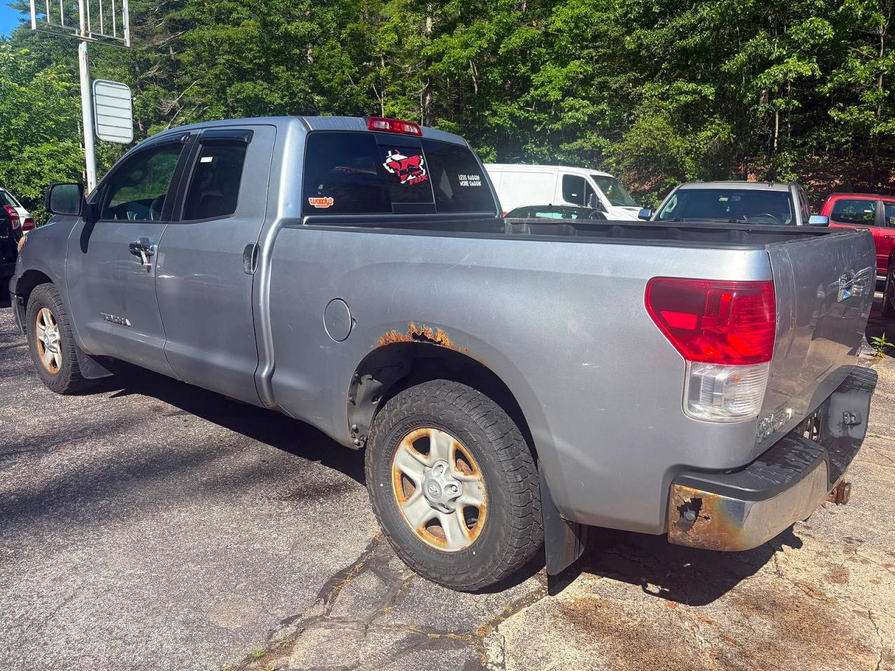 2011 Toyota Tundra Double Cab Sr5 Gray vin: 5TFUM5F12bx024796
