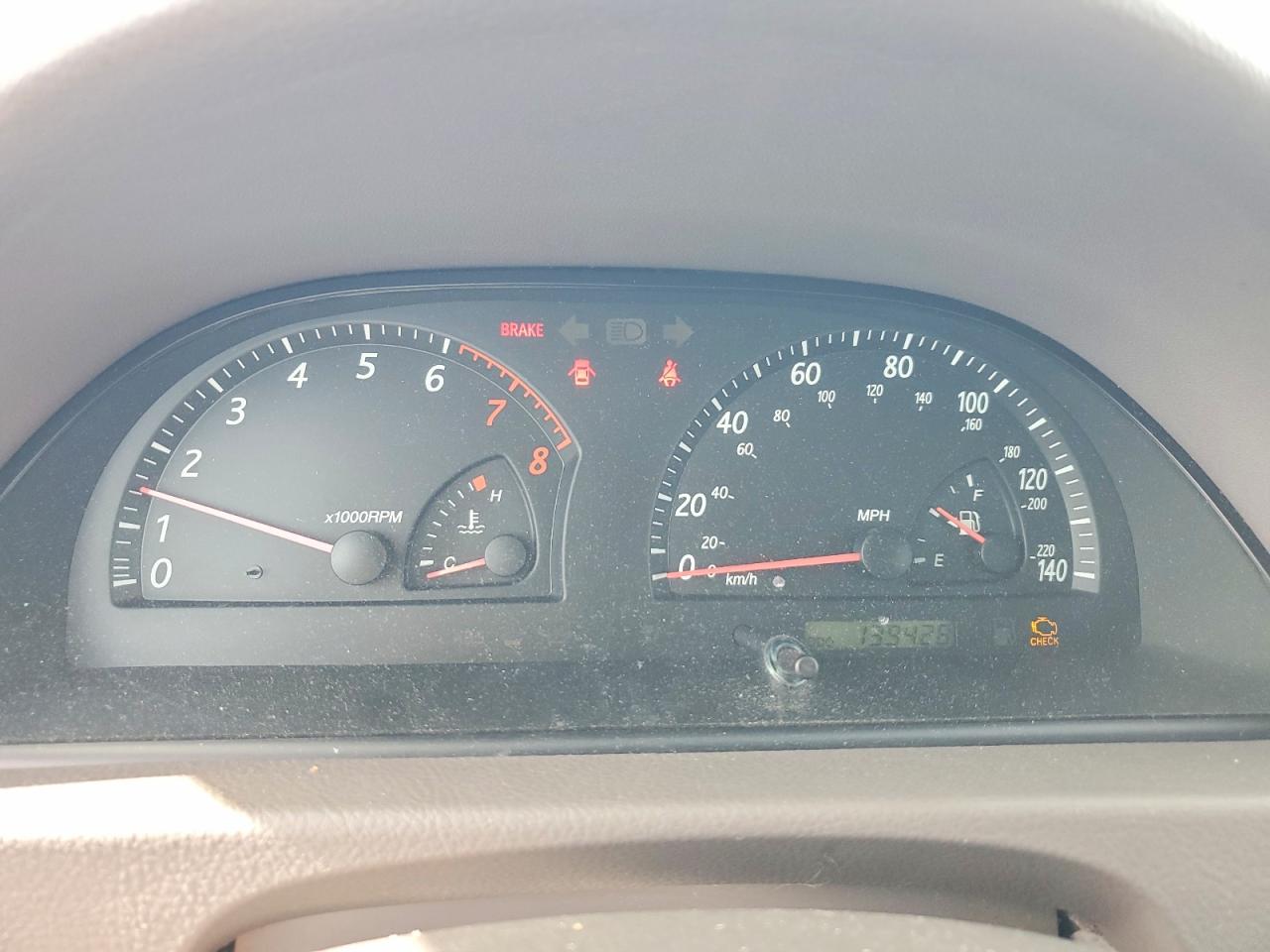 2002 Toyota Camry Le Blue vin: JTDBE32K020096063
