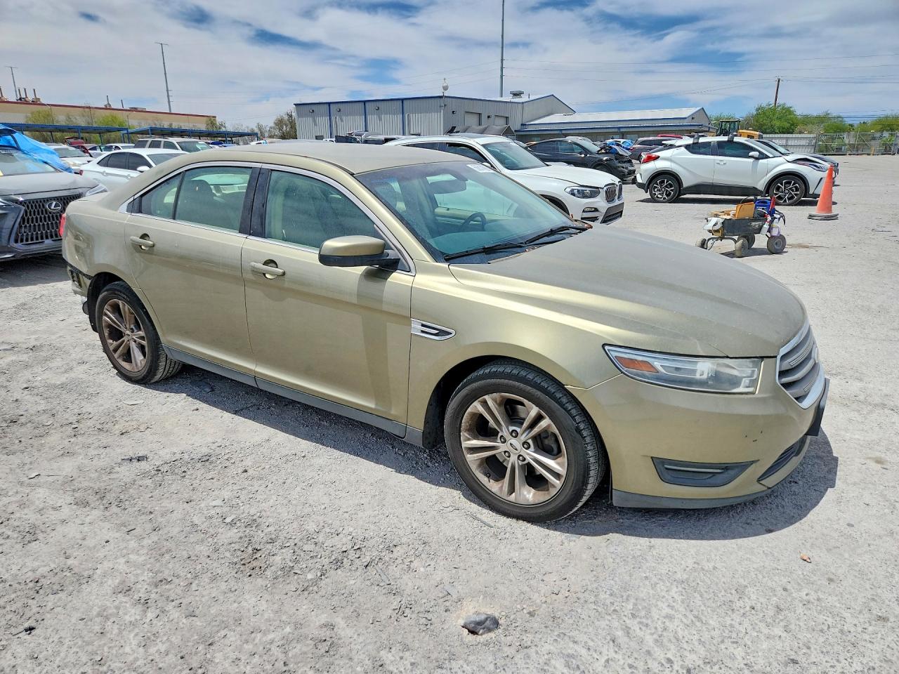 2013 Ford Taurus Sel Золотой vin: 1FAHP2E89DG235895