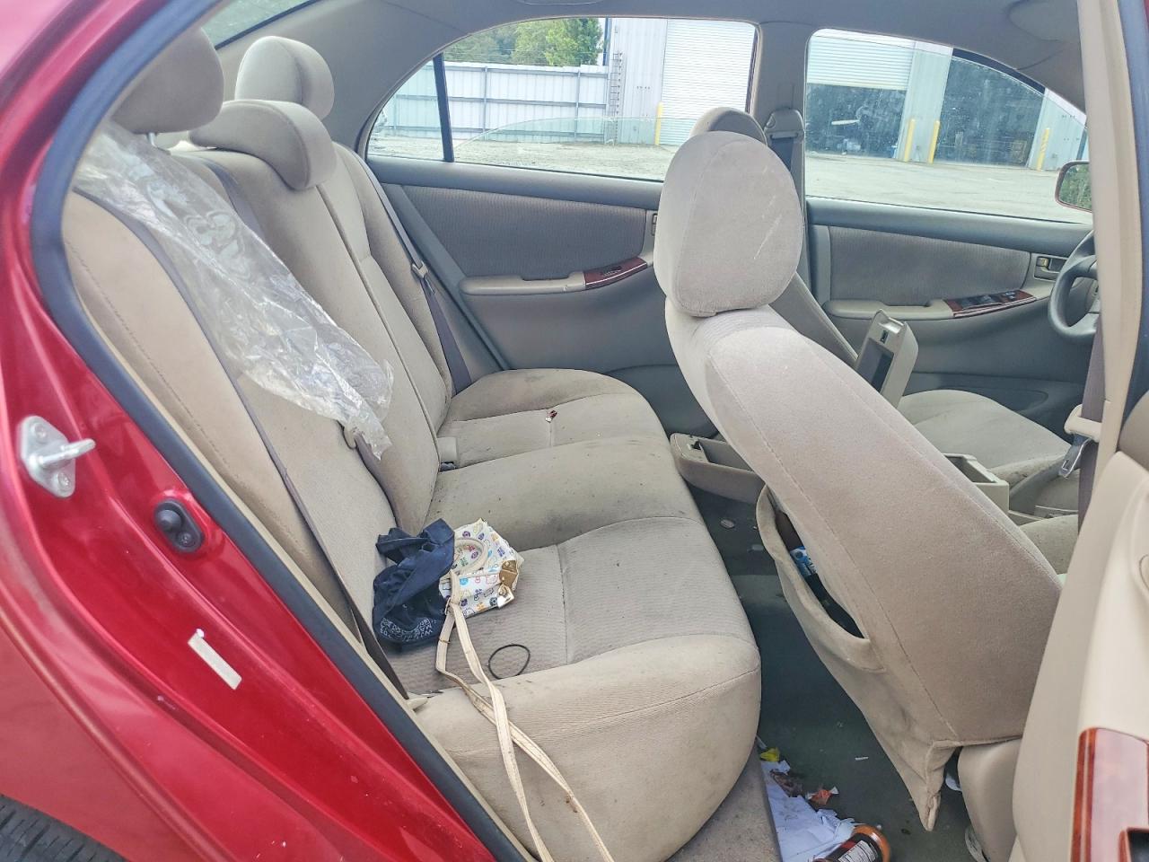 2007 Toyota Corolla Le Red vin: 1NXBR32E47Z772640