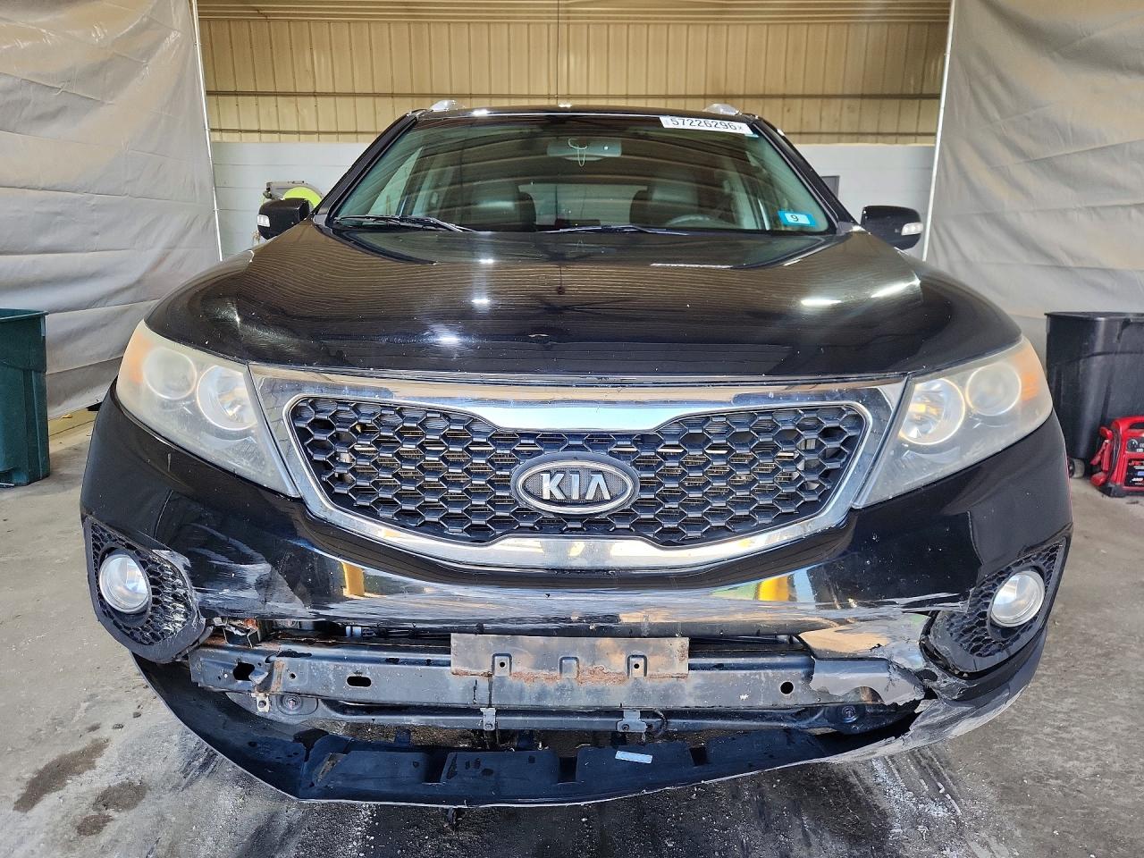 2011 Kia Sorento Ex Black vin: 5XYKU3A19BG005152