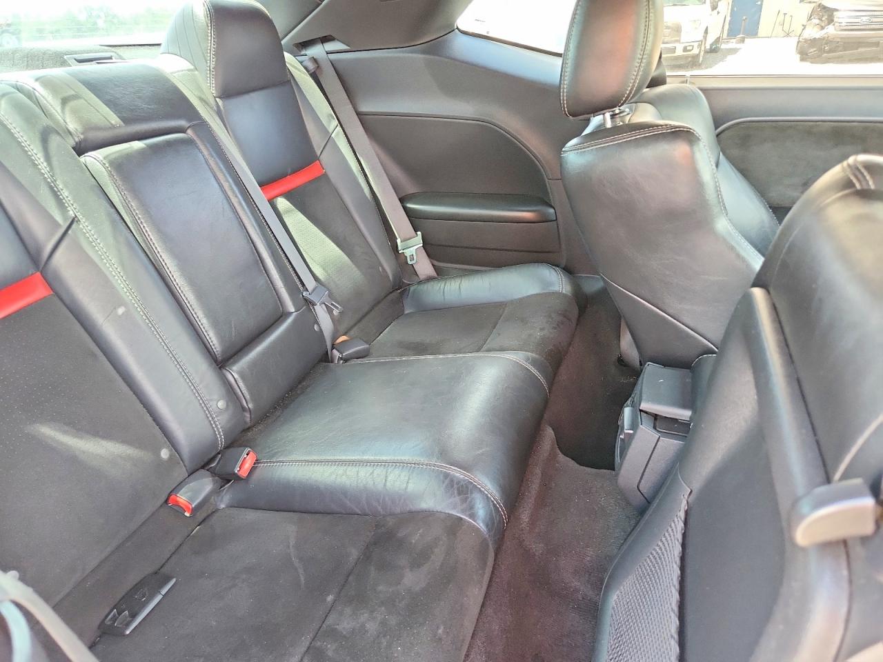 2010 Dodge Challenger Srt-8 Black vin: 2B3CJ7DW5AH220735