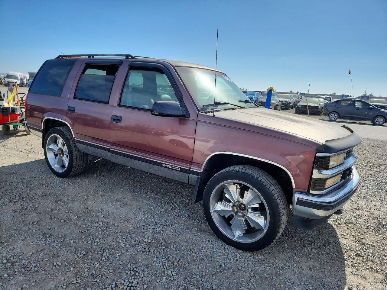 1996 Chevrolet Tahoe K1500 Burgundy vin: 1GNEK13R4TJ338023