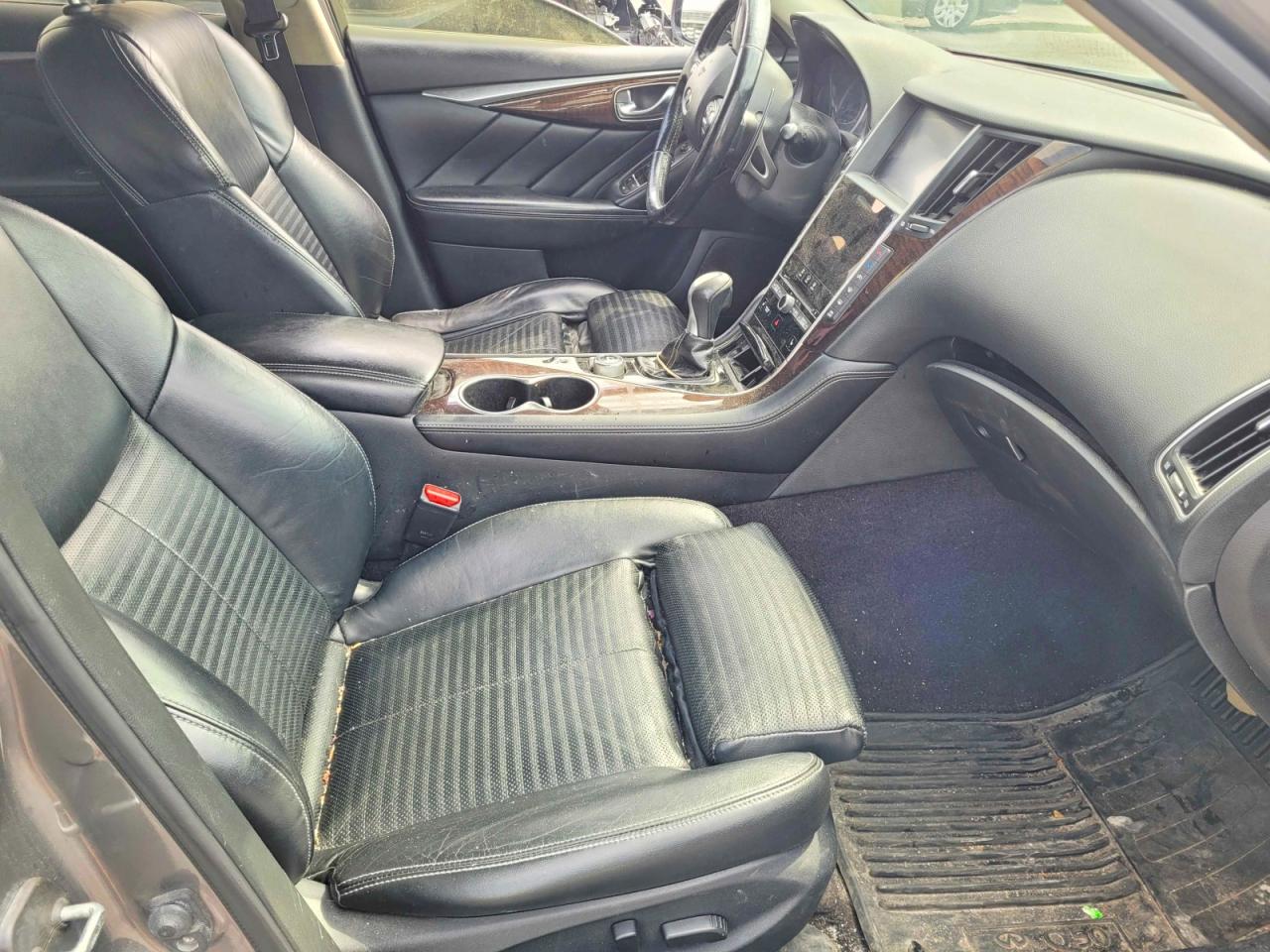 2015 Infiniti Q50 Base Charcoal vin: JN1BV7AR3FM390032