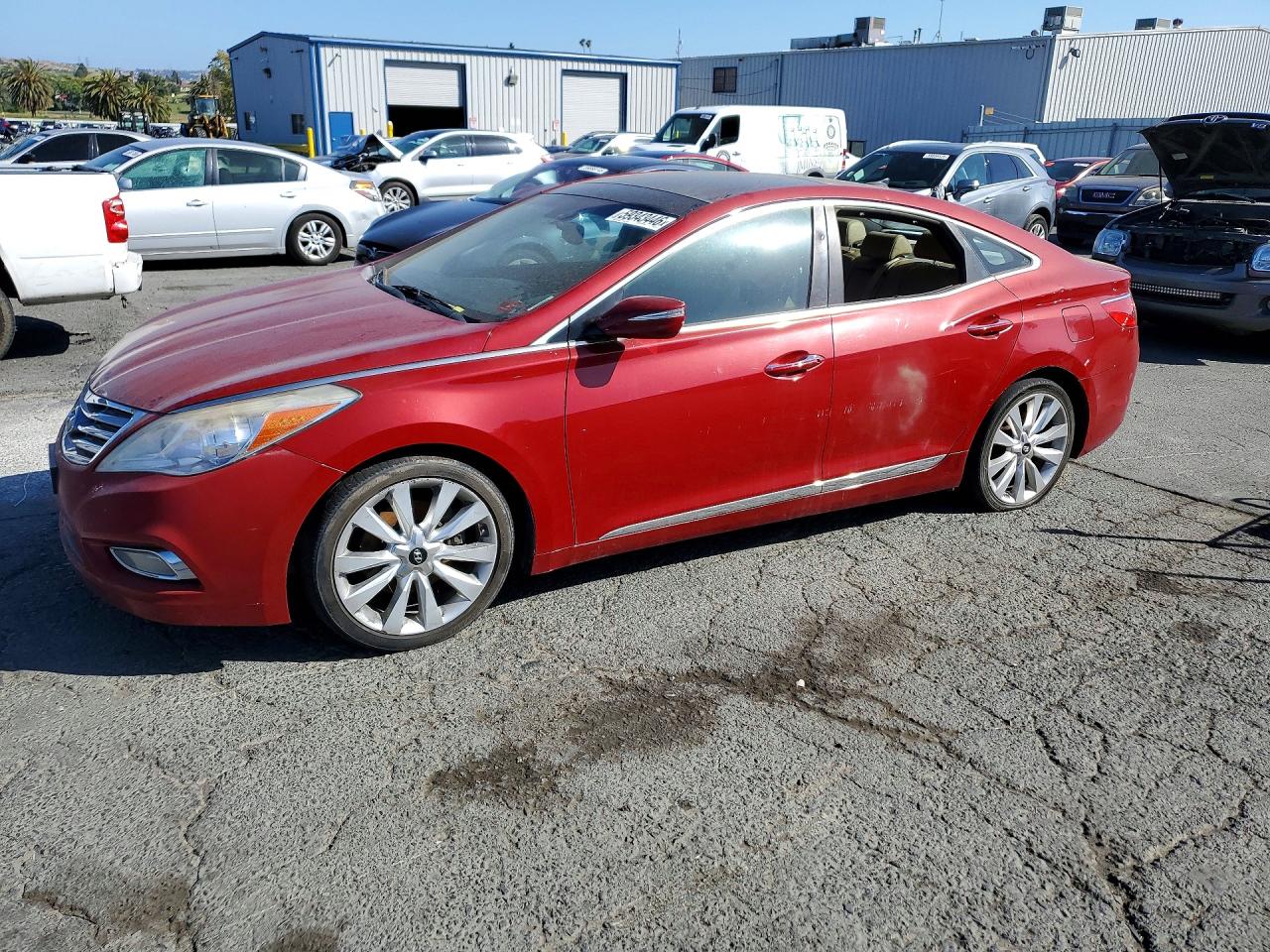 2013 Hyundai Azera Base Красный vin: KMHFH4JG4DA255977
