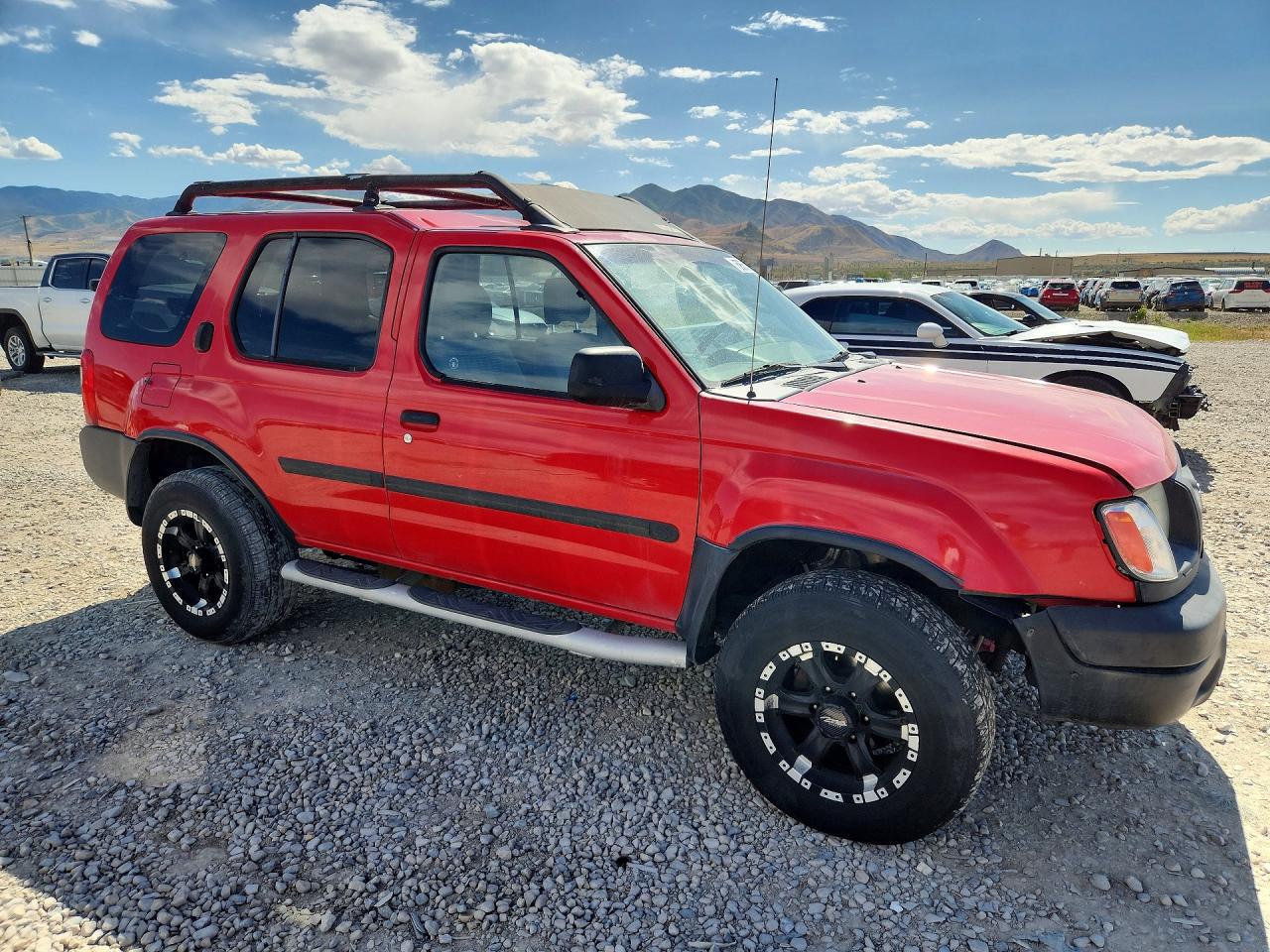2000 Nissan Xterra Xe-v6 Red vin: 5N1ED28Y0YC528319