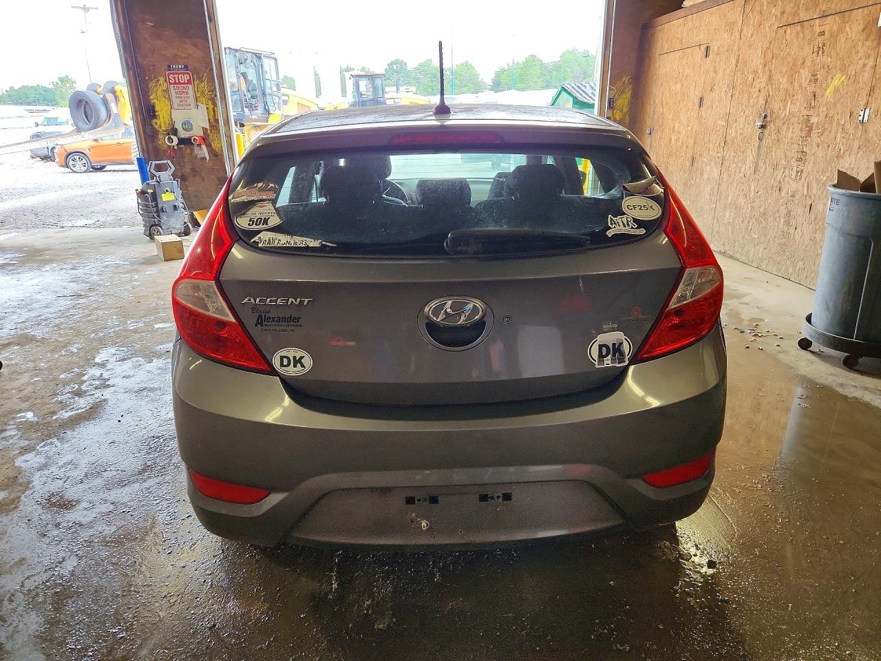 2015 Hyundai Accent Gs Gray vin: KMHCT5AE9FU220861