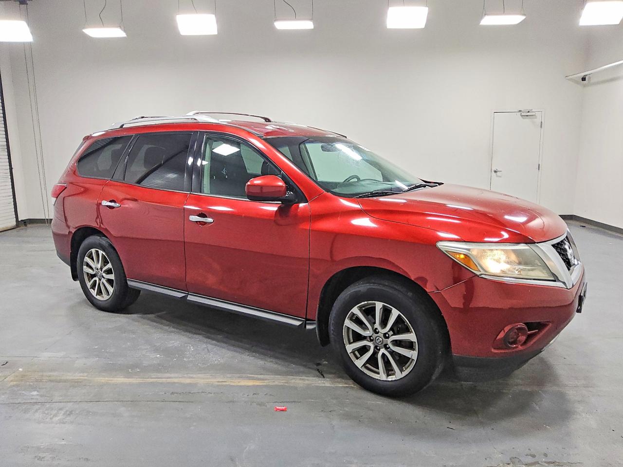 2013 Nissan Pathfinder S Red vin: 5N1AR2MM8DC603457