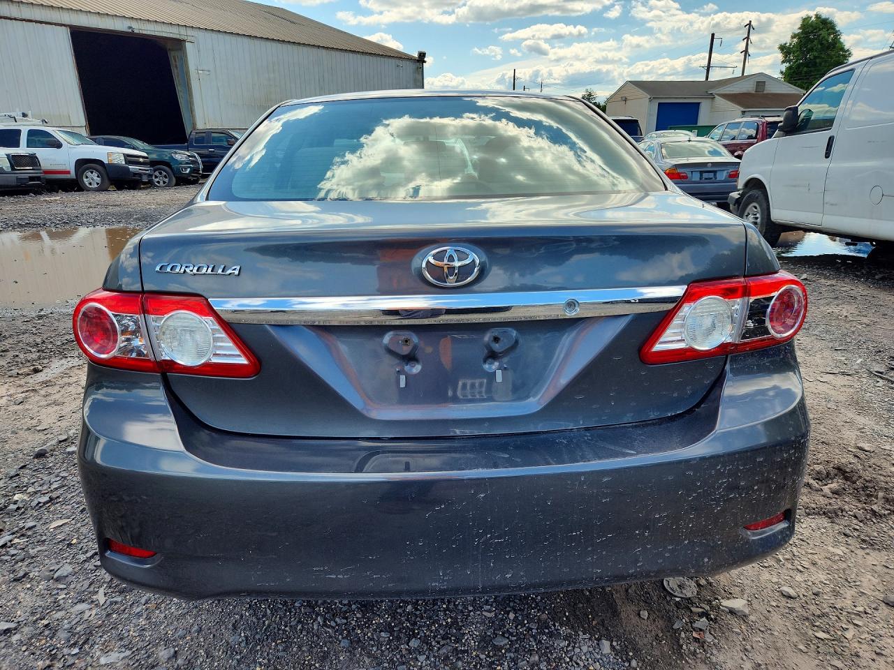 2013 Toyota Corolla L Gray vin: 2T1BU4EE2DC960781