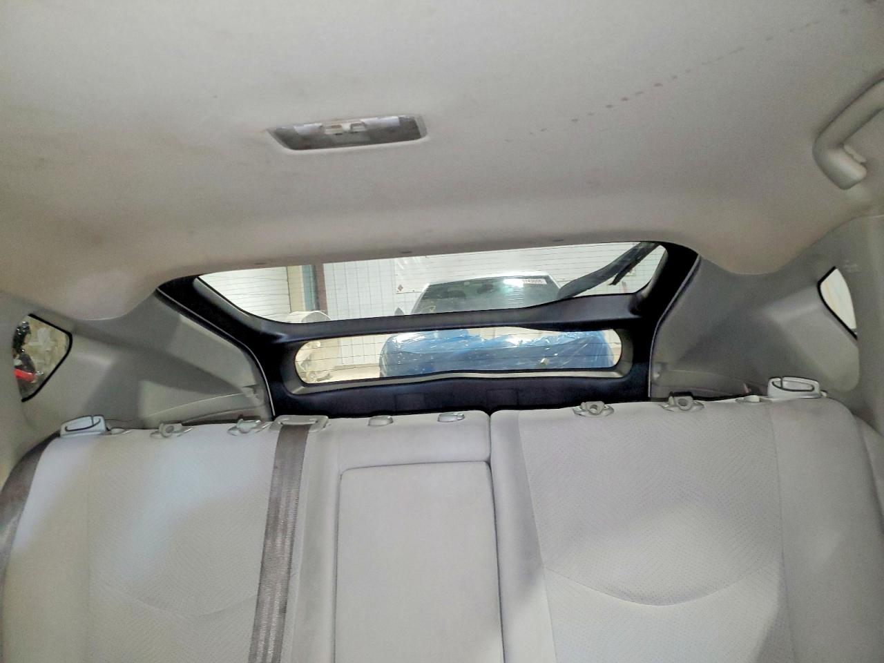 2010 Toyota Prius Iii Белый vin: JTDKN3DUXA0052651