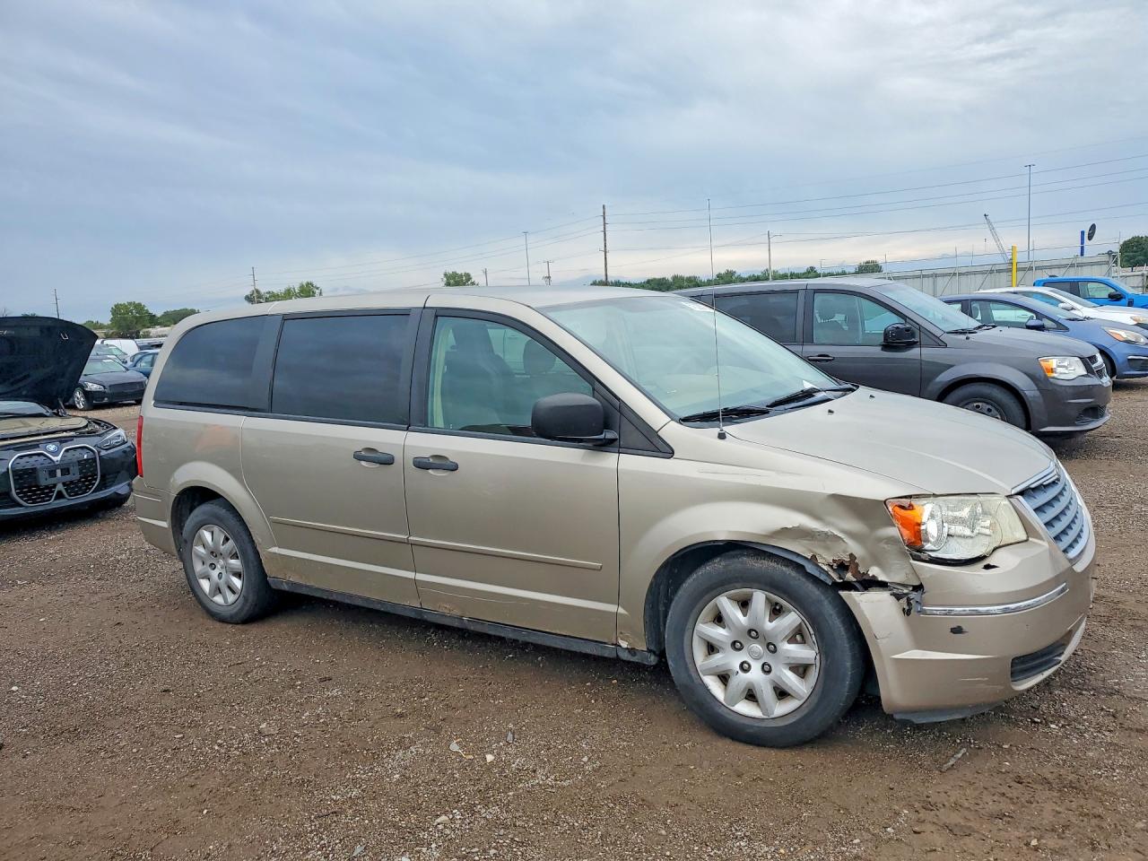 2008 Chrysler Town & Country Lx Beige vin: 2A8HR44H48R781759