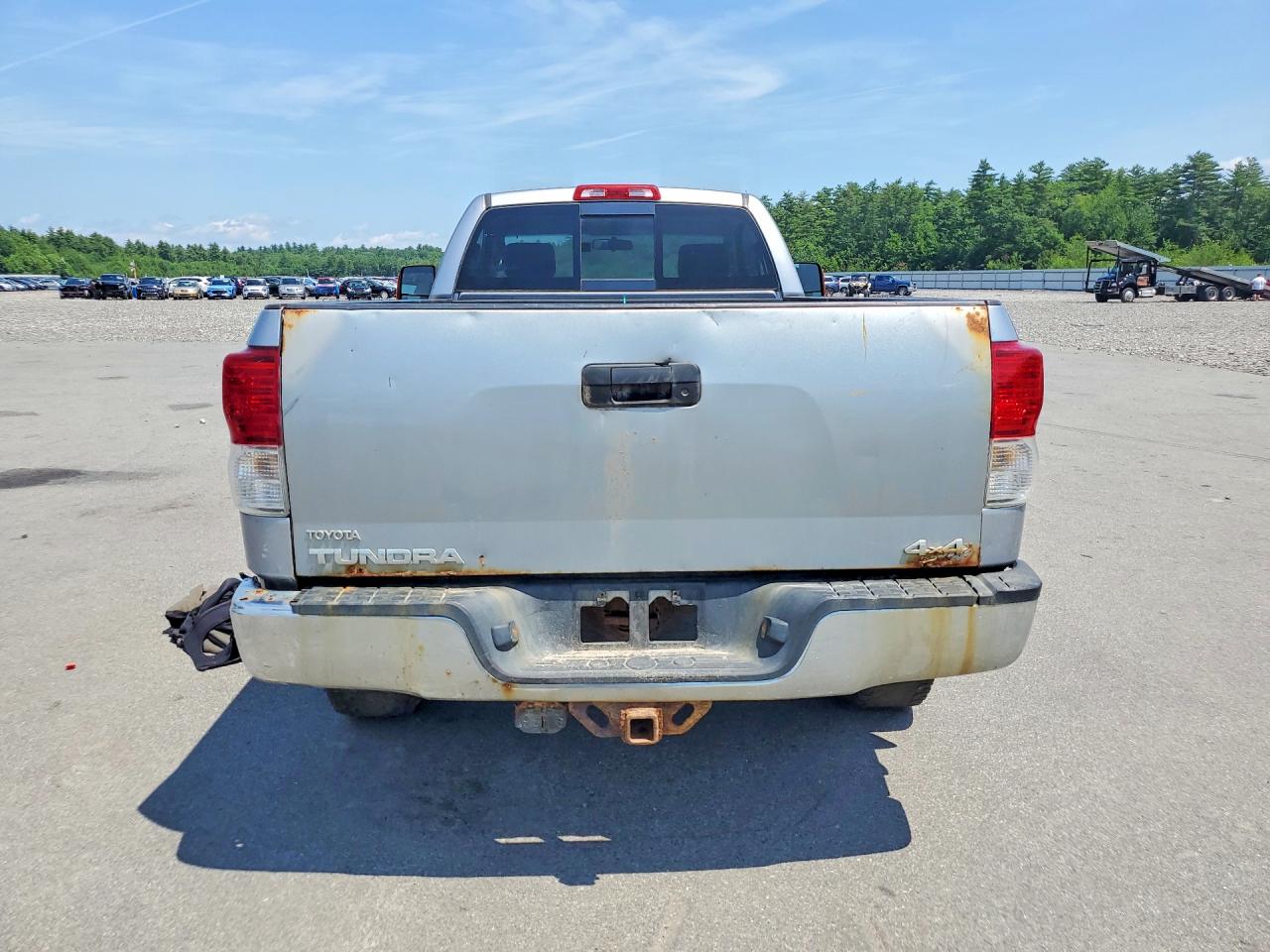 2012 Toyota Tundra Grade Silver vin: 5TFMY5F18CX244921