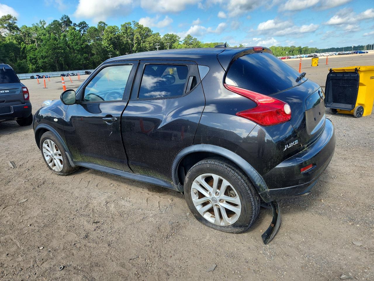 2013 Nissan Juke S Brown vin: JN8AF5MR6DT214671