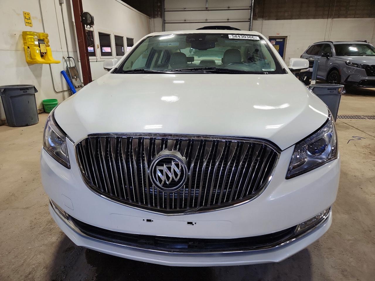 2014 Buick Lacrosse Premium White vin: 1G4GE5G37EF248601