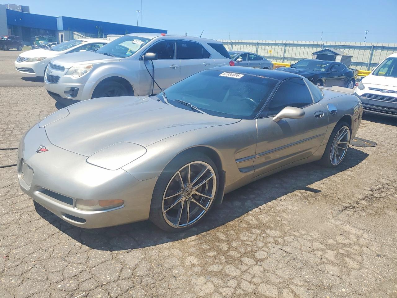 1998 Chevrolet Corvette Gold vin: 1G1YY22G9W5122801