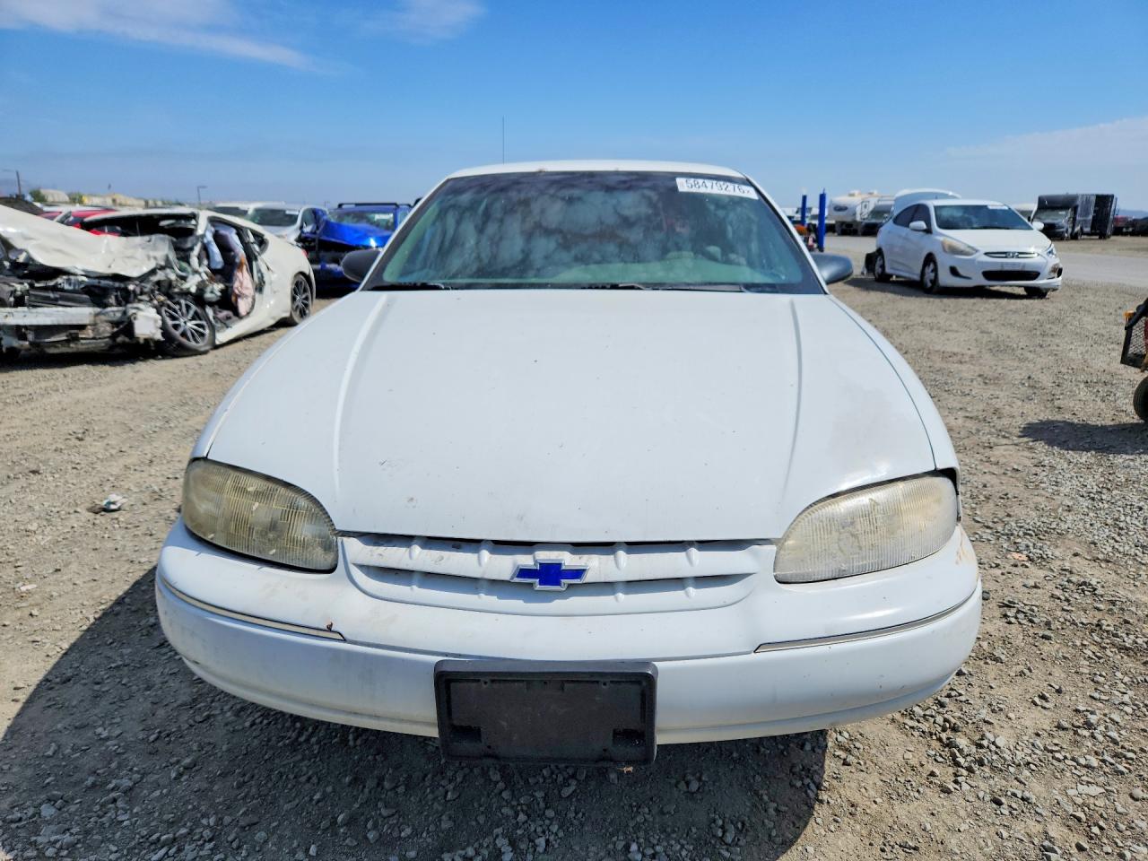 1999 Chevrolet Lumina Base White vin: 2G1WL52M5X9187663